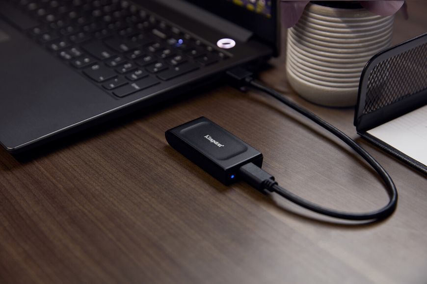 Накопичувач зовнішній SSD Portable USB 1.0ТB Kingston SXS1000 Black (SXS1000/1000G) 475930 фото