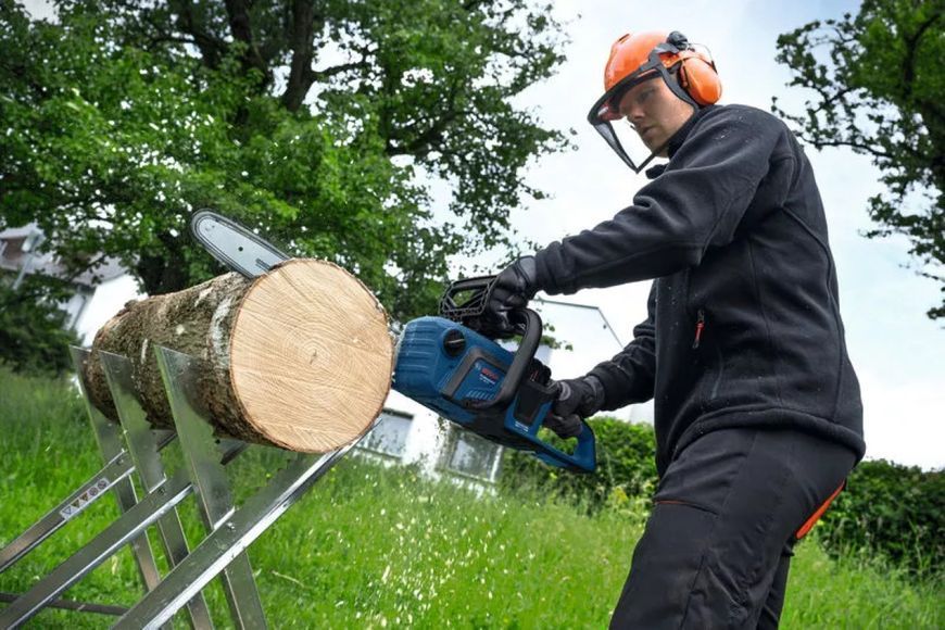 Пилка Bosch ланцюгова Professional GKE 18V-40 (0.600.8D3.000) без АКБ та ЗП 597498 фото