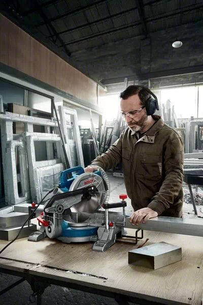 Пила Bosch Professional GCM 216 (0.601.B33.000) 597490 фото