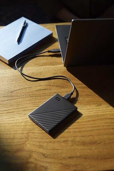 Зовнішній жорсткий диск 2.5" USB 4.0TB WD My Passport Black (WDBPKJ0040BBK-WESN) 282373 фото