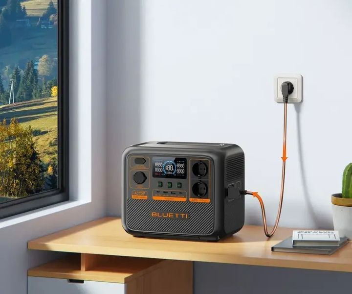 Зарядна станція Bluetti AC70P, 864Wh, 1000W, LiFePO4 515632 фото