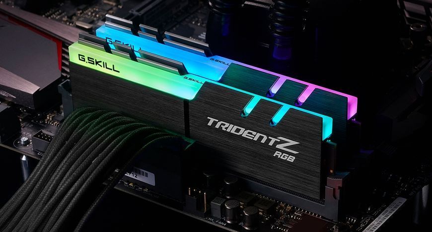 Модуль пам`ятi DDR4 2x16GB/3600 G.Skill Trident Z RGB (F4-3600C18D-32GTZR) 276132 фото